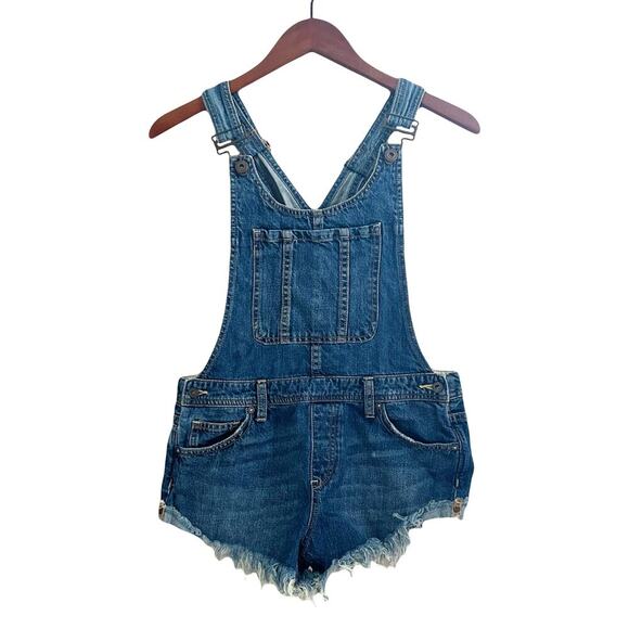 Free People We the Free Summer Babe Cut-Off Overalls Sz 26 - Picture 1 of 9